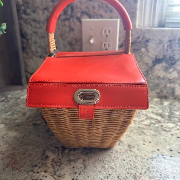 EUC KATE SPADE 3D PICNIC BASKET BAG - Picture 5 of 12
